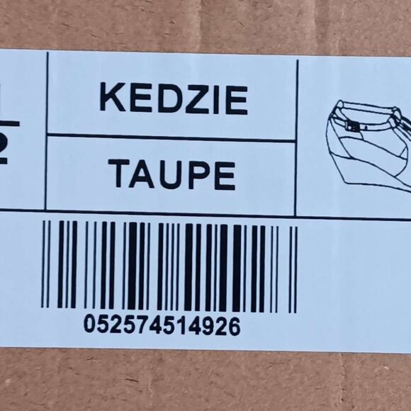 Journee Womens Kedzie Peep Toe Wedge Sandals - Picture 3 of 3